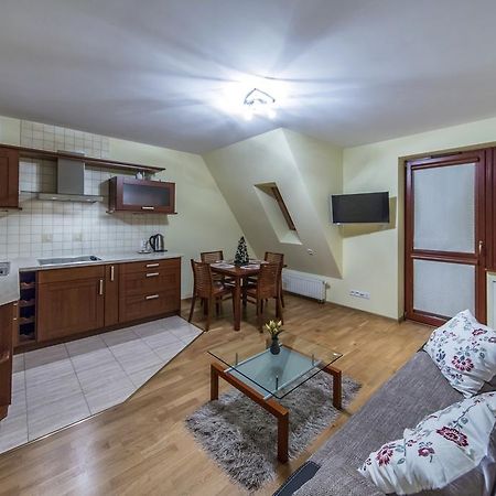 Apart4You Apartament Meteor 자코파네 외부 사진